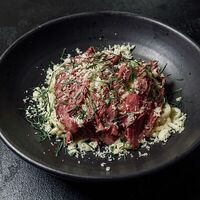 Эльзасский салат в Рестобар Гриль 39