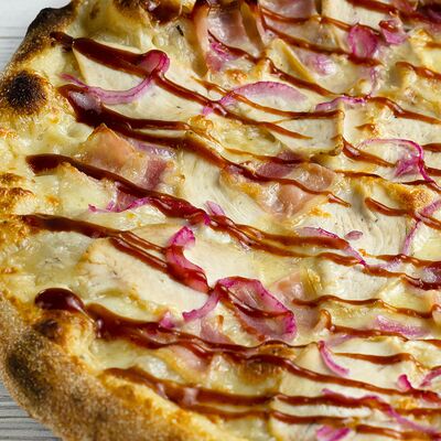 Цыпленок Барбекю в Xpizza по цене 479 ₽