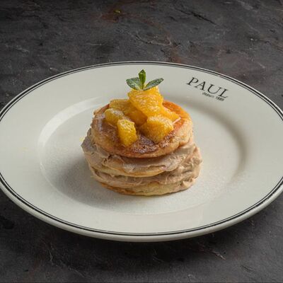 Панкейки с кофейным кремом и апельсином в Paul по цене 12 р.