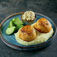 Рыбные котлеты с пюре в Двор Помидор