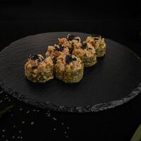 Теплый ролл с лососем в Ёжкин ролл