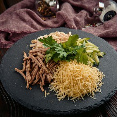 Салат Нежность в Шашлычный двор по цене 444