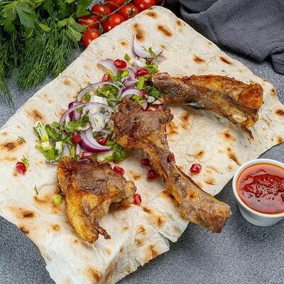 Каре из баранины в Бурнова лофт по цене 790 ₽