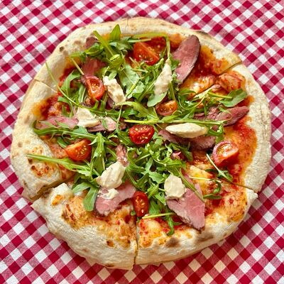 Пицца с ростбифом в Импасто по цене 900 ₽