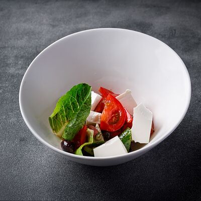 Салат греческий в Zest Coffee & Wine по цене 590 ₽