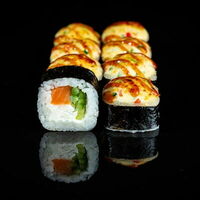 Акита в Sushiman
