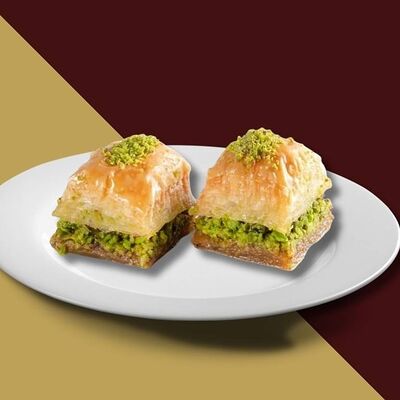 Десерт Восточная баклава 5 шт. в Шаурмист по цене 550 ₽