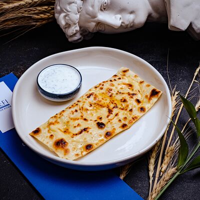 Креатопита Цайтя в KEFI Greek Kitchen по цене 550 ₽