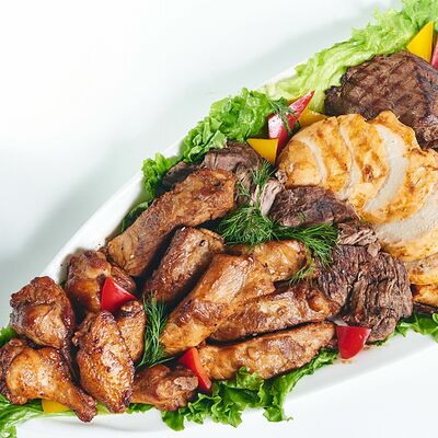 Мясное ассорти в Взяли-Поели по цене 4256 ₽