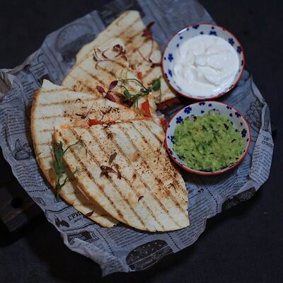 Кесадилья в Nest по цене 695 ₽