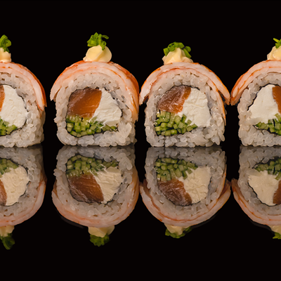Эби-ролл в SUSHIлка по цене 1020 ₽