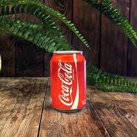Coca-Cola в Море Лосося