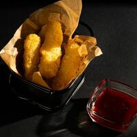 Сыр моцарелла в хрустящей панировке в Cocos Lounge