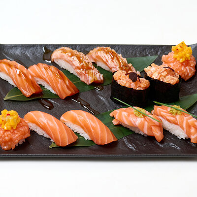 Сет Лосось в Under the sea по цене 4070 ₽