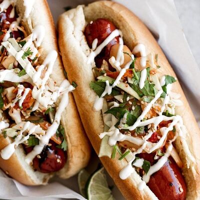 Хот-дог Цезарьв CHEF BURGER по цене 450 ₽