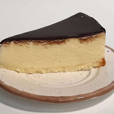 Торт Пломбир Птичье молоко в Do.bro coffee по цене 375 ₽