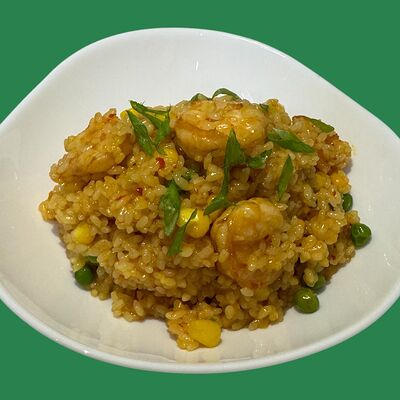 Рис с креветками каррив Панда бао по цене 490 ₽