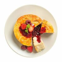 Запеканка творожная с малиной и клубникой в Азбука Вкуса Экспресс Меню