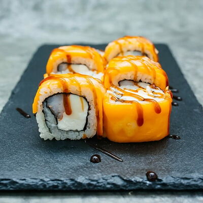 Ролл Четыре сыра в Суши шеф по цене 491 ₽