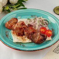 Шашлык из телячьей мякоти в Кузьминки