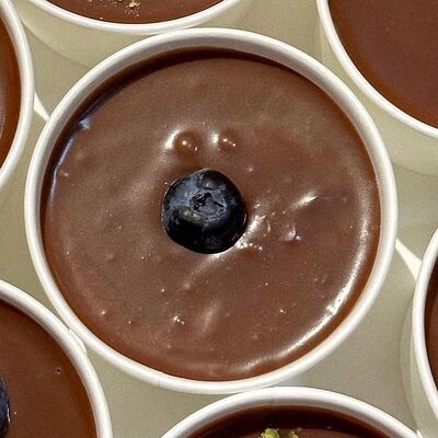 Трайфл Сникерс в Mosdesserts по цене 490 ₽