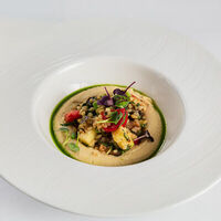 Хумус с овощами и тайским соусом в Магадан