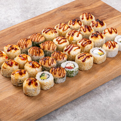 Набор Запеченное счастье в СушиGood по цене 1249 ₽