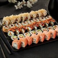 Сет Отпуск стандарт в CHAKRA SUSHI LUXURY