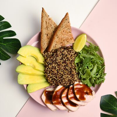 Завтрак с куриной грудкой су-видв Pokemania по цене 619 ₽