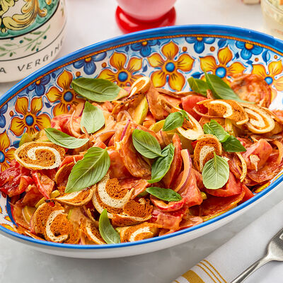 Панцанелла с чоризо на компанию в Osteria Dolce по цене 2050 ₽