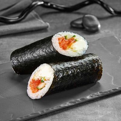 Суширитто с лососем в Суши Мастер по цене 369