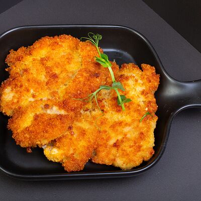 Отбивная куриная в панировкев Рябинушка по цене 420 ₽