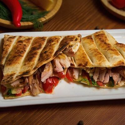 Шаурма в лепешке в The Кухня по цене 550 ₽