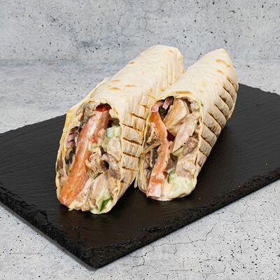 Шаверма по-Питерски в лаваше в Бирвайн по цене 519 ₽