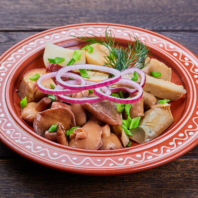 Ассорти грибов в Корчма по цене 630 ₽