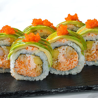 Делюкс ролл в Too much sushi по цене 890 ₽