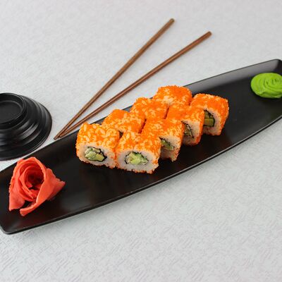 Калифорния с угрем в SUSHI XL по цене 659 ₽