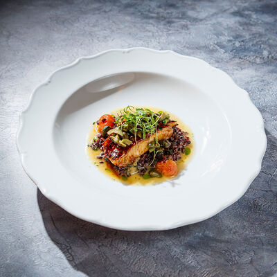 Угольная рыба с диким рисом и оливками в Гастродача Вселуг по цене 1750 ₽