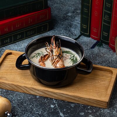 Чаудер с морепродуктами в McKey Pub & Restauraunt по цене 760 ₽