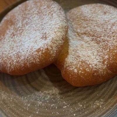 Пончики по-тбилисски в Sololaki по цене 300 ₽