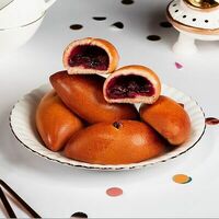 Пирожки домашние с вишней от шеф-пекаря Ав в Азбука Вкуса Экспресс Меню