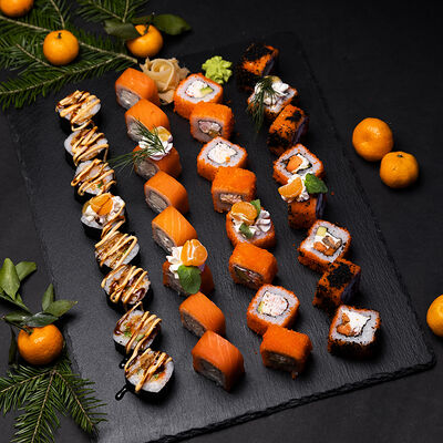 Сет Новогодний в Pho Tom по цене 3099 ₽