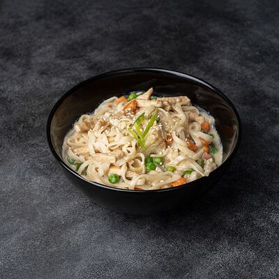 Удон с курицей в сливках в Neft по цене 610 ₽
