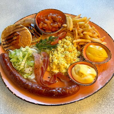 Большой американский завтрак в Пойду Поем по цене 560 ₽