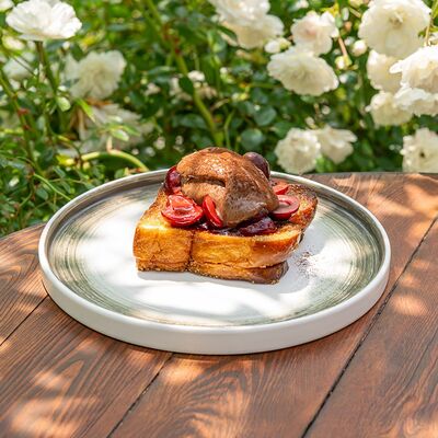 Классический завтрак в LuckyDze по цене 750 ₽