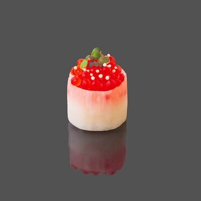 Гункан Красная икра в RED DRAGON SUSHI по цене 290 ₽