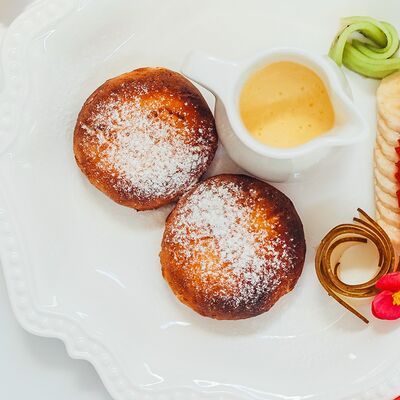 Сырники с варёной сгущёнкой в Лаверна по цене 650 ₽