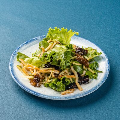 Кальмар с огурцом и муэр в Мираж по цене 220 ₽