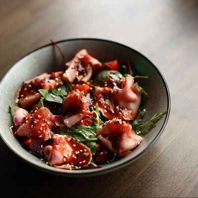 Салат с ростбифомв Sterling гастро паб по цене 990 ₽