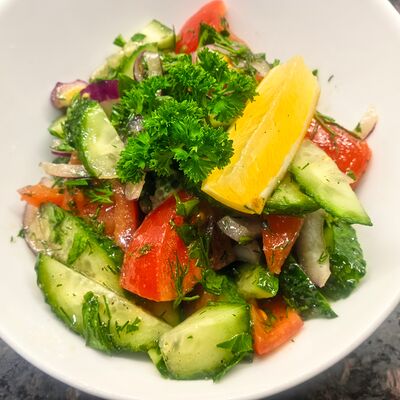 Овощной салат в Шафран по цене 440 ₽